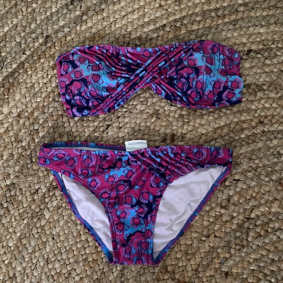 Swimsuits take all (11) - Picture 3 of 12